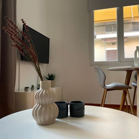 Daisy Apartment 15 Min To Acropolis Atena Exterior foto