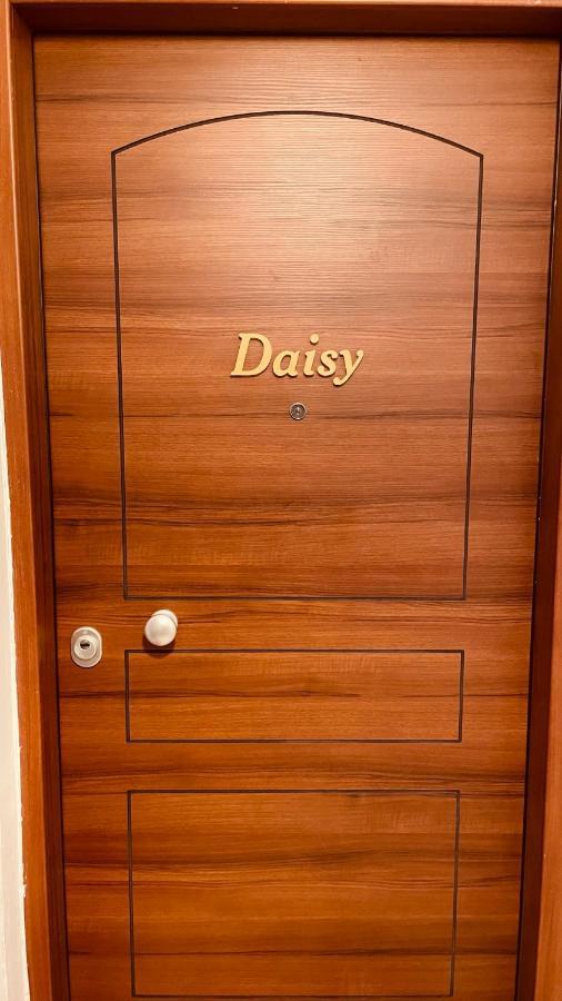 Daisy Apartment 15 Min To Acropolis Atena Exterior foto